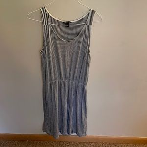 H&M BLACK AND WHITE STRIPED DRESS